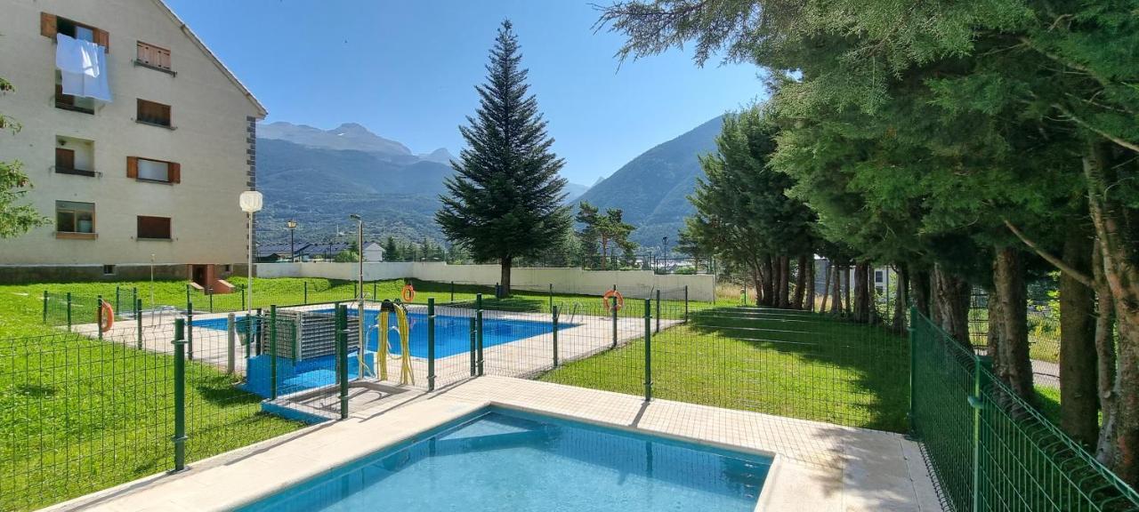 Rincon De Lierde Daire Villanúa Dış mekan fotoğraf